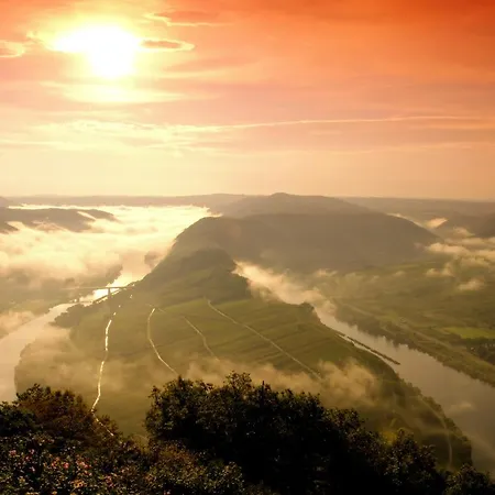 Mosel Village Ellenz-Poltersdorf