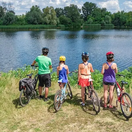 Mosel Village Ośrodek wypoczynkowy *