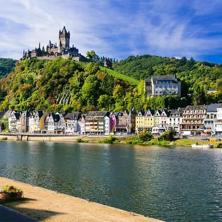 Mosel Village * Ellenz-Poltersdorf