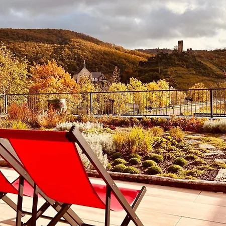 Mosel Village *