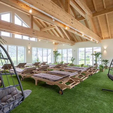 Mosel Village Ellenz-Poltersdorf