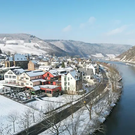 Mosel Village * Ellenz-Poltersdorf