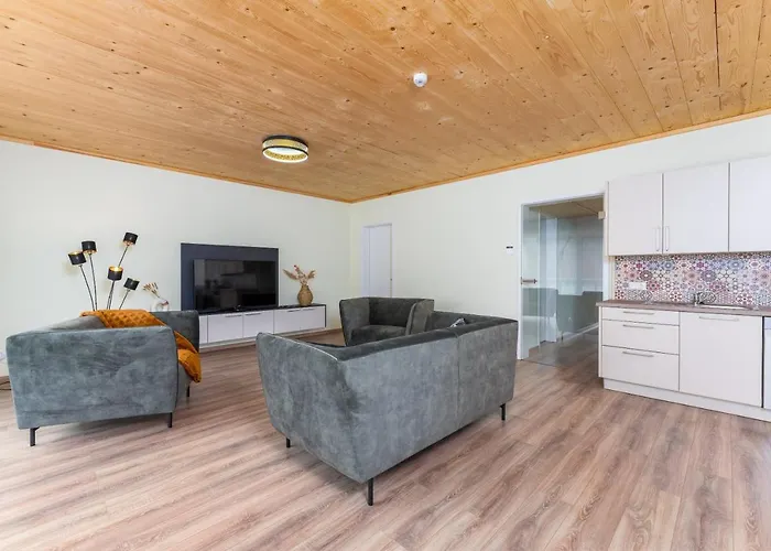 Üdülőközpont Mosel Village *