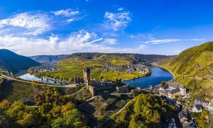 Mosel Village Ellenz-Poltersdorf