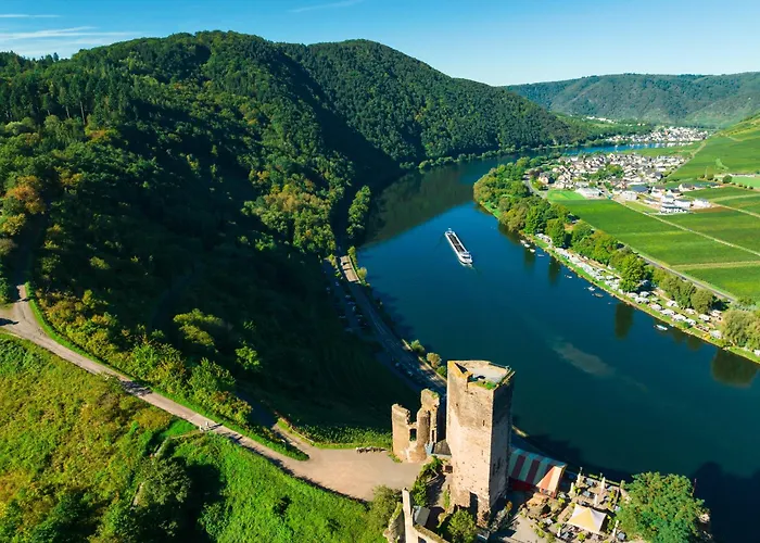 Üdülőközpont Mosel Village